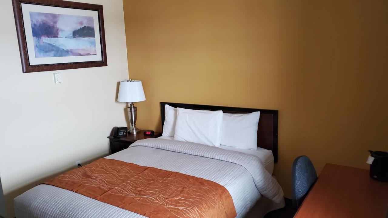 Imperial Fireside Inn サドバリー エクステリア 写真